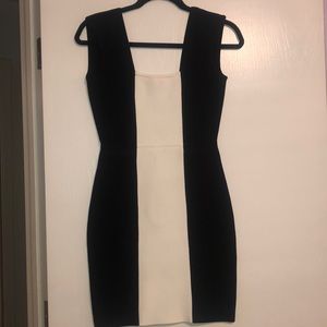BCBGMAXAZRIA BANDAGE DRESS